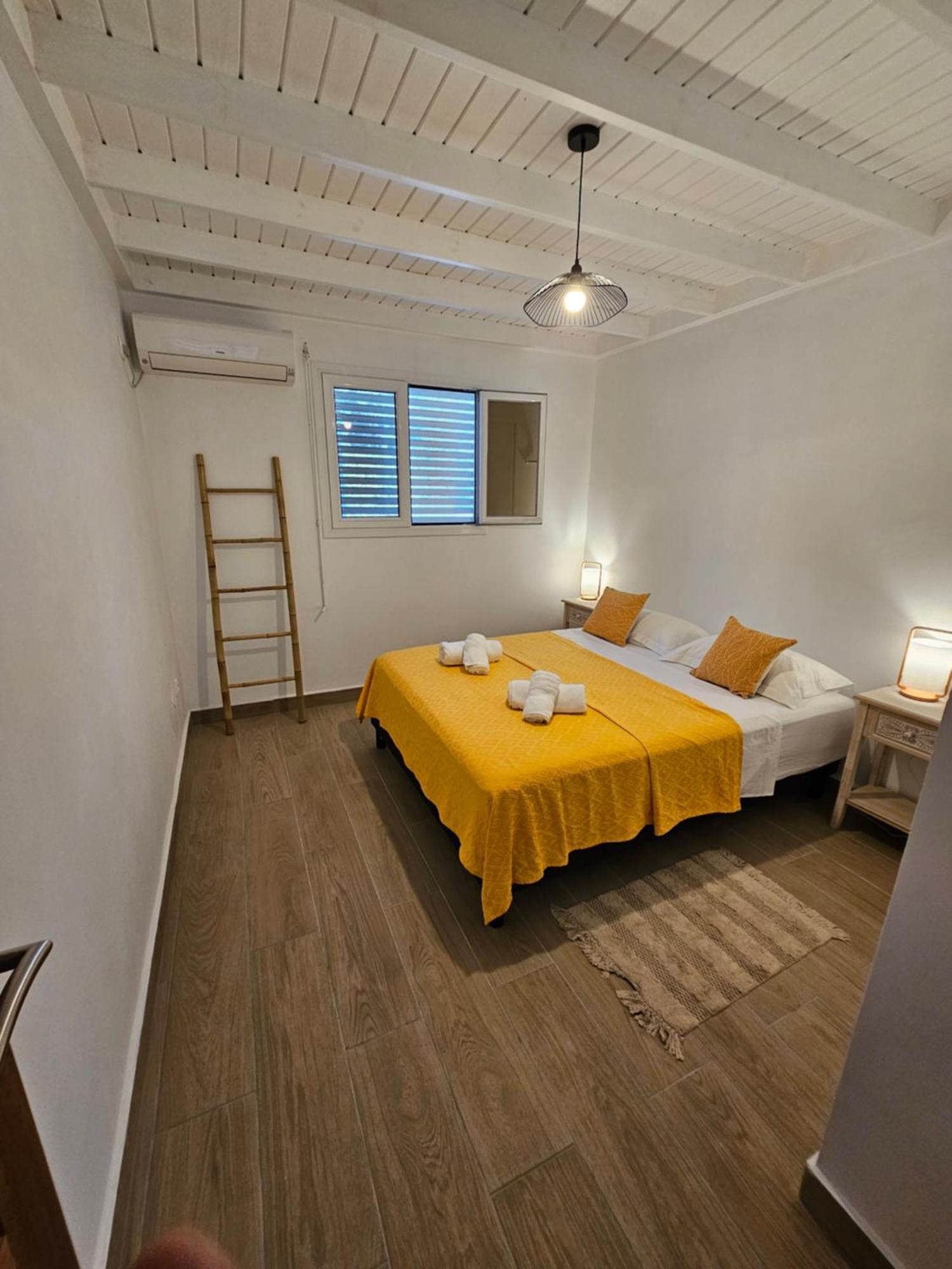 Villa Celyote - Haut De Villa, Vue Mer, A 150M De La Plage Anse Figuier Terre-De-Haut Eksteriør billede